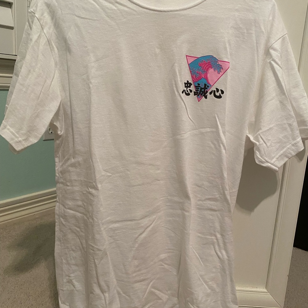 Anime tee